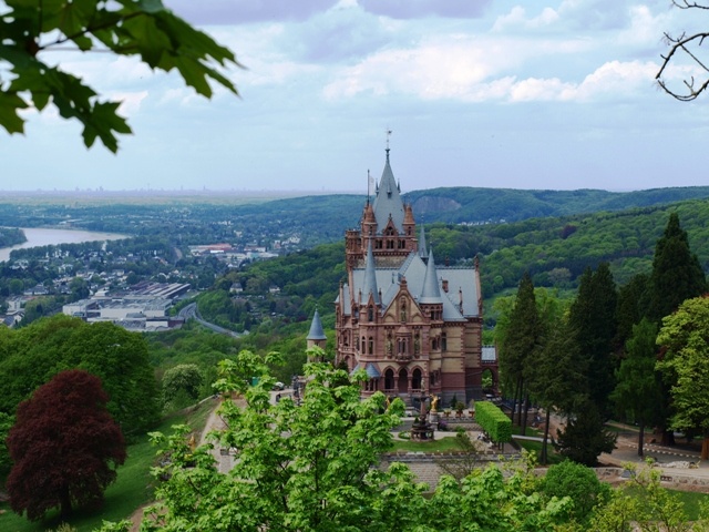 Drachenburg in Königswinter